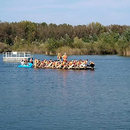 Achilles Park Ráb
