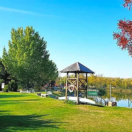 Semesterpark Achilles Park Győr
