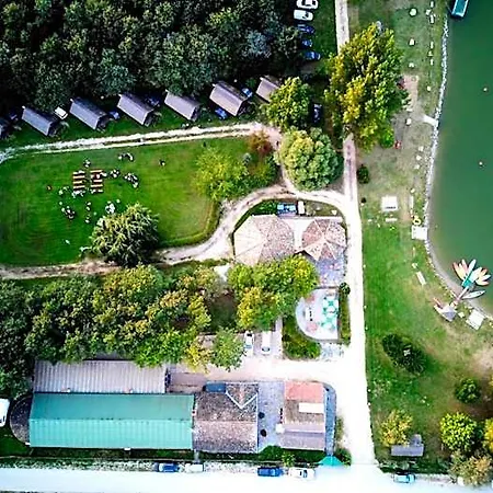 Achilles Park Prázdninový areál Ráb