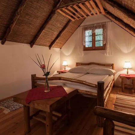 Achilles Park * Ráb